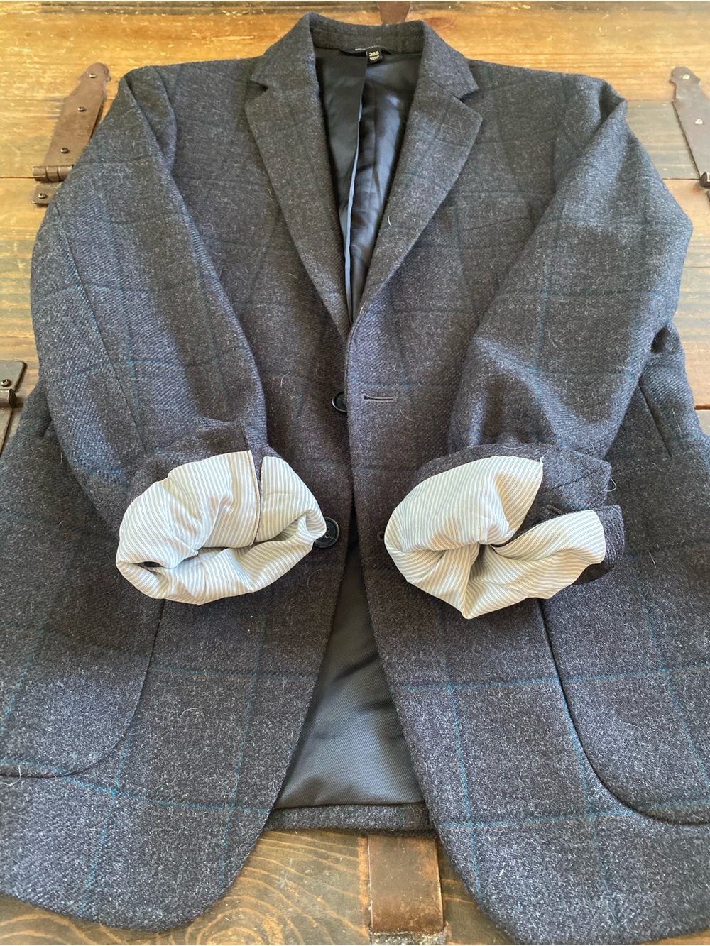 Banana Republic Charcoal Windowpane Blazer with Subtle Teal Lines